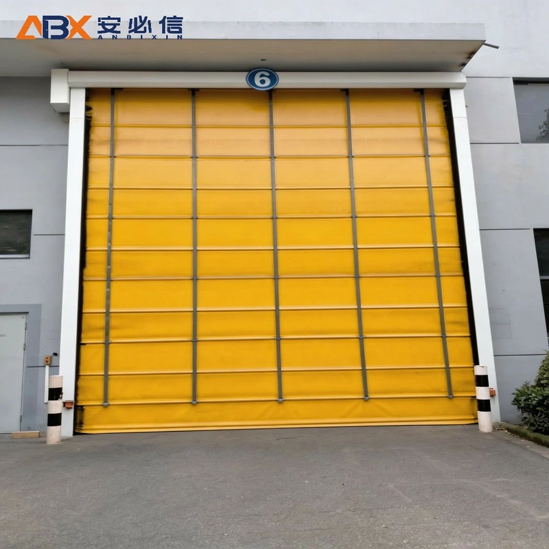 西双版纳傣族背带门